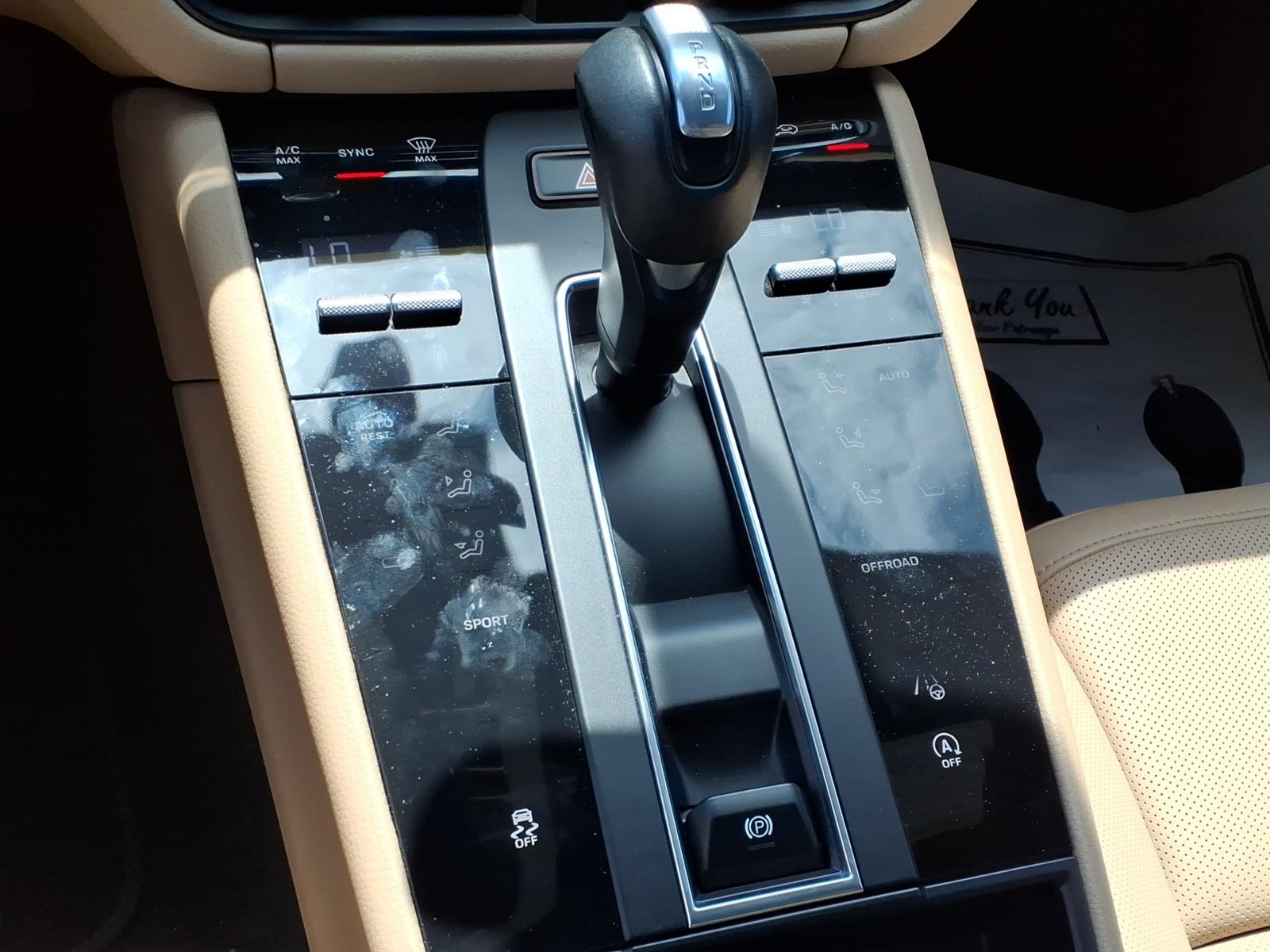 PorscheMacan23