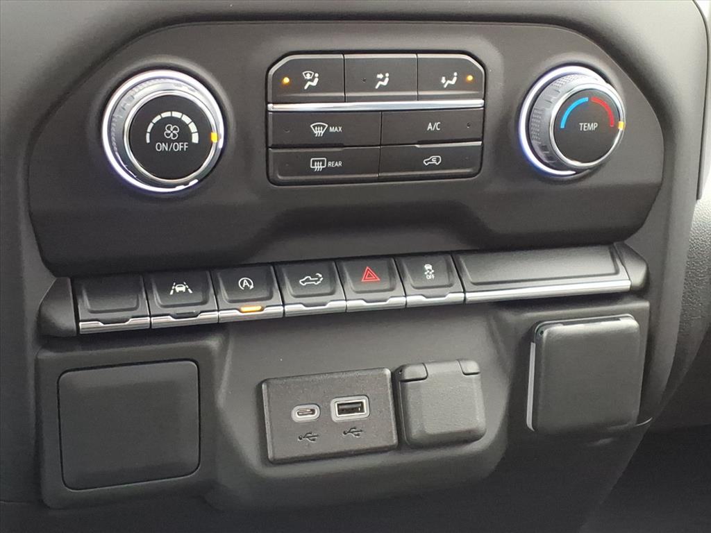 ChevroletSilverado 150023