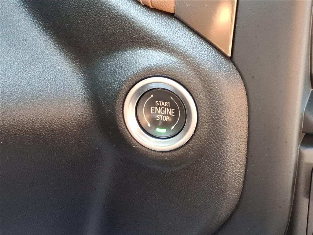 ChevroletSilverado 1500 Limited24