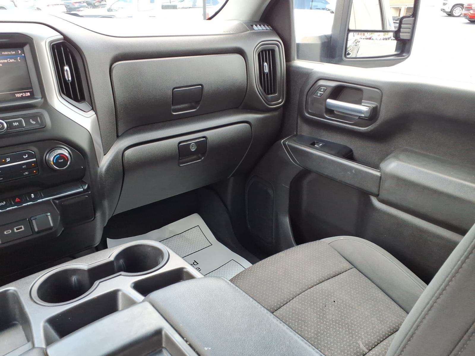 ChevroletSilverado 2500HD26