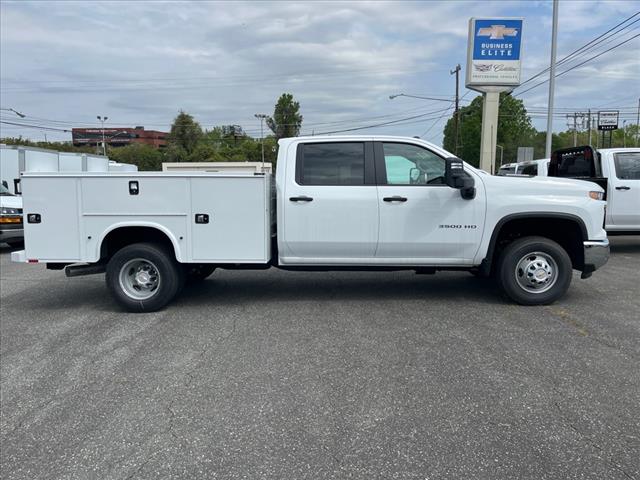 2025 Chevrolet Silverado 3500HD CC 4WD CREW CAB 177  WB, 60