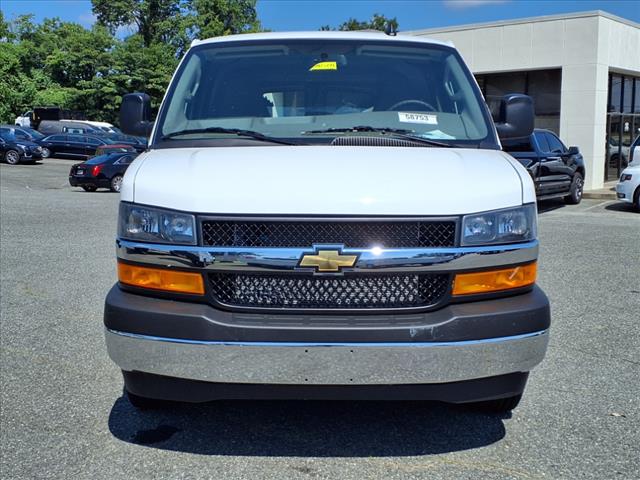 2025 Chevrolet Express RWD 2500 135