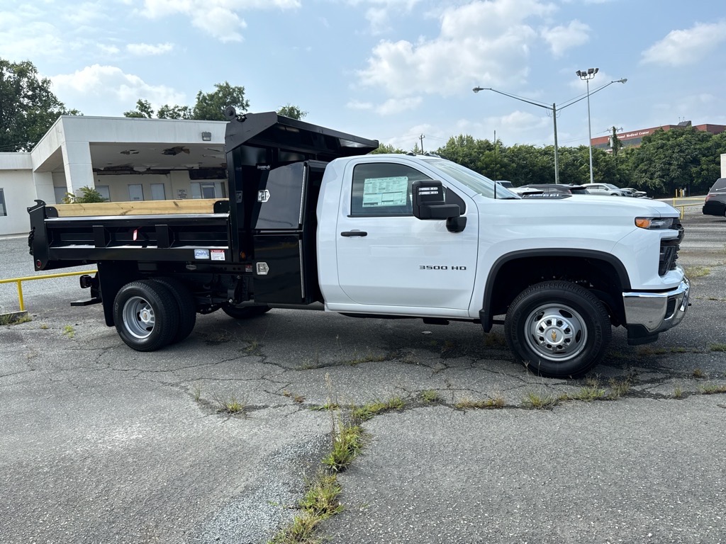 ChevroletSilverado 3500HD CC2