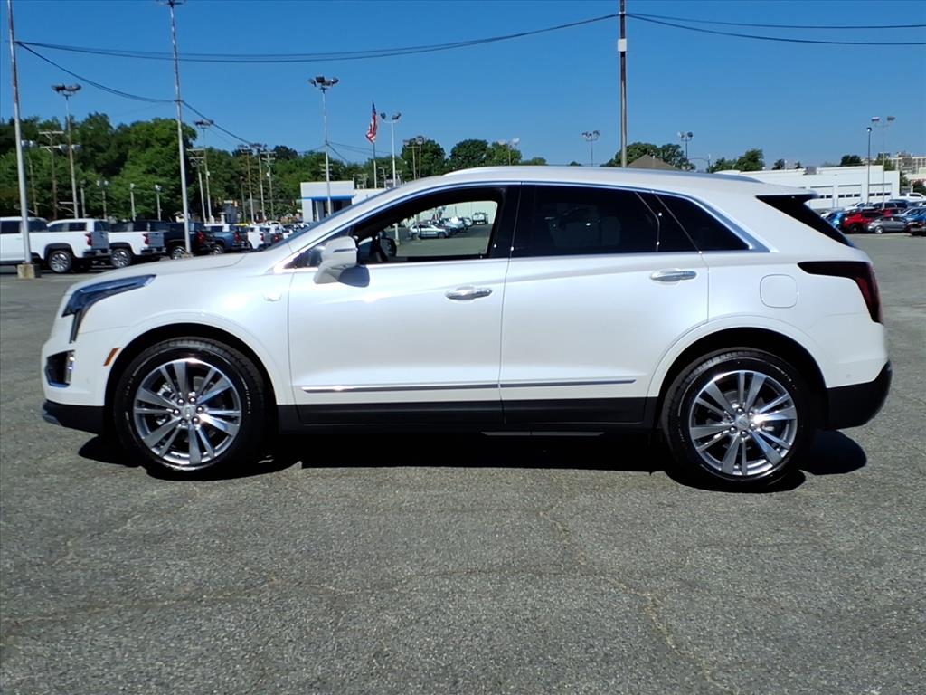 CadillacXT52