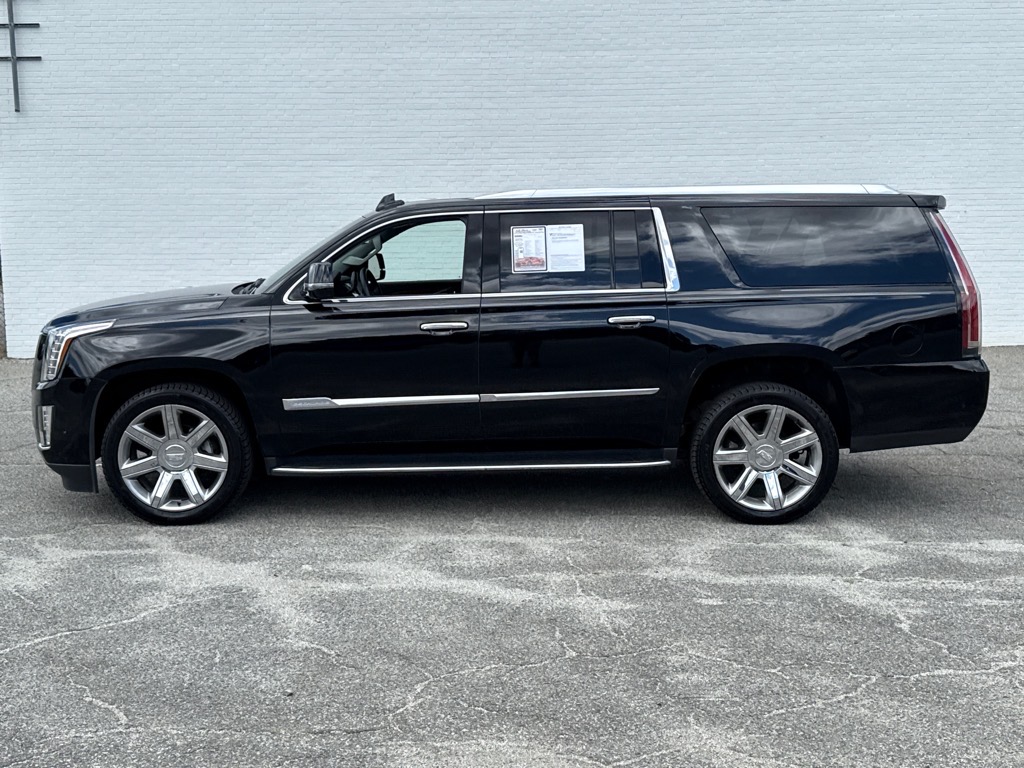 CadillacEscalade ESV2