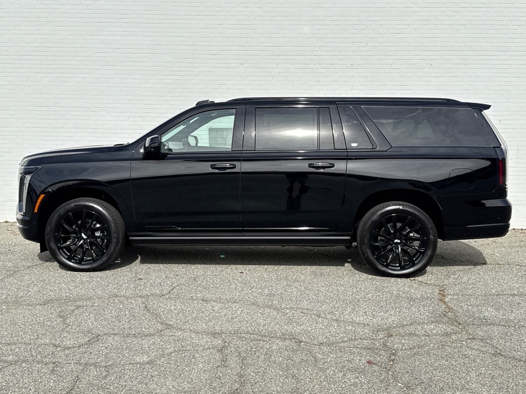 CadillacEscalade ESV2