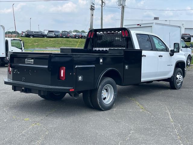 2025 Chevrolet Silverado 3500HD CC 4WD CREW CAB 177  WB, 60