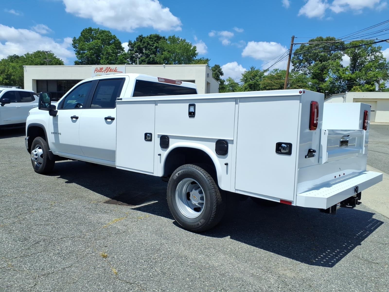 ChevroletSilverado 3500HD CC3