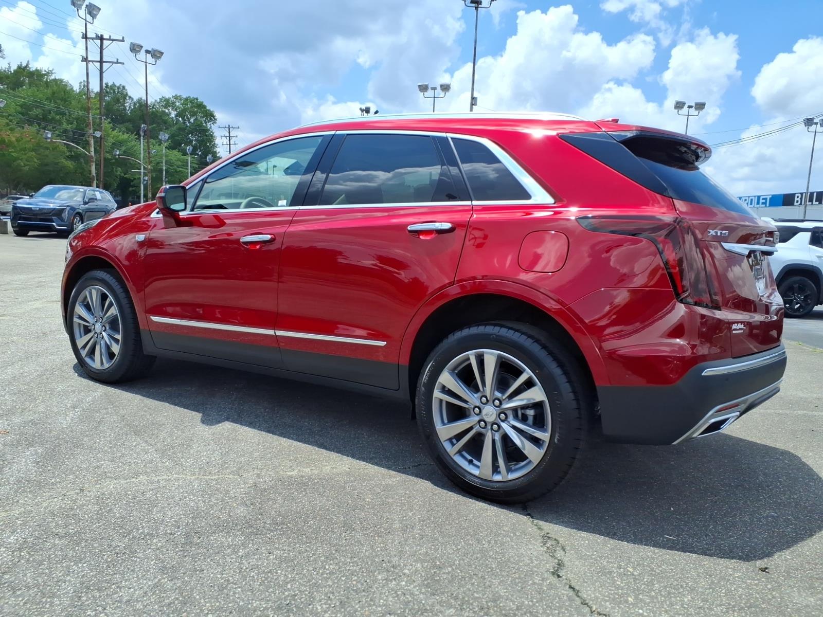 CadillacXT53