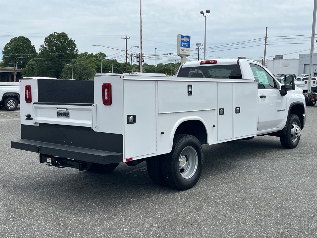 ChevroletSilverado 3500HD CC3