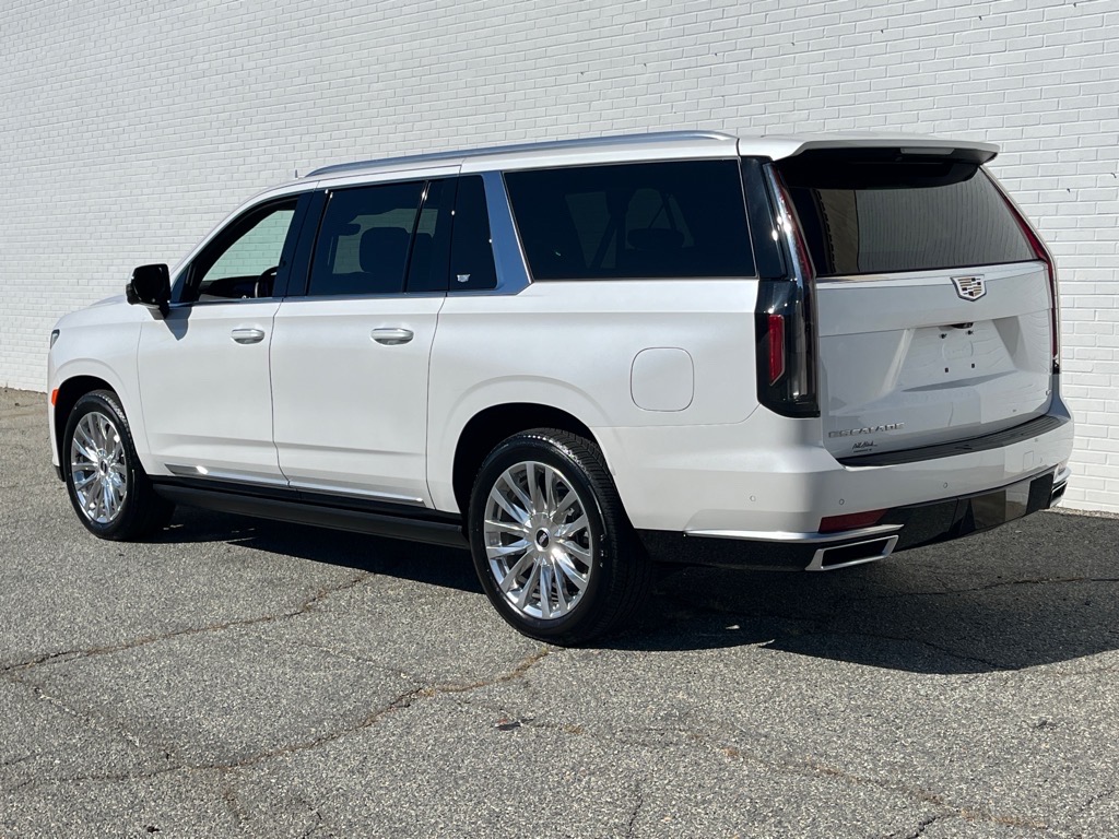 CadillacEscalade ESV3