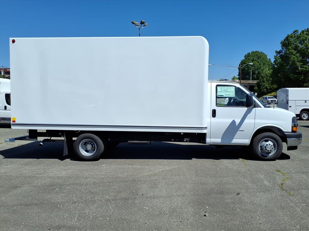 ChevroletExpress3