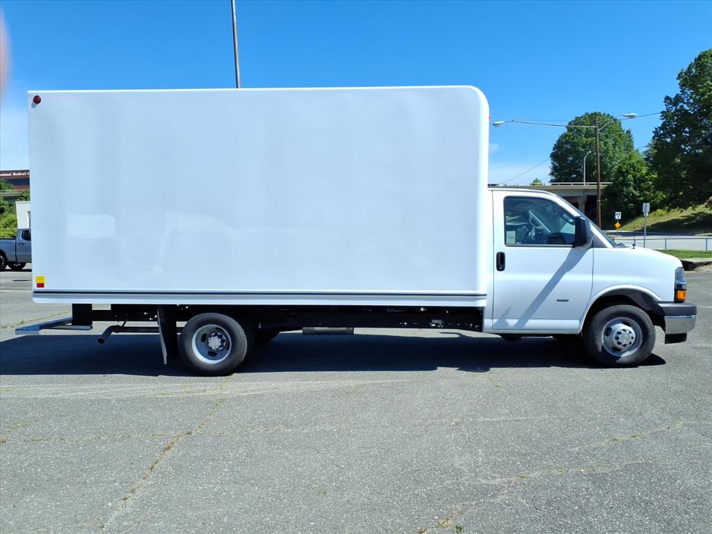 ChevroletExpress3
