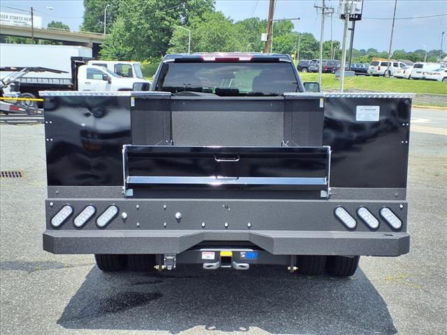 2025 Chevrolet Silverado 3500HD CC 4WD CREW CAB 177  WB, 60