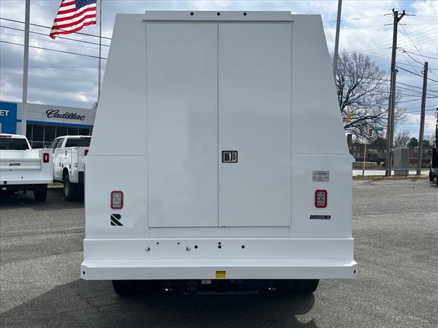 2024 Chevrolet Silverado 3500HD CC 4WD CREW CAB 177  WB, 60