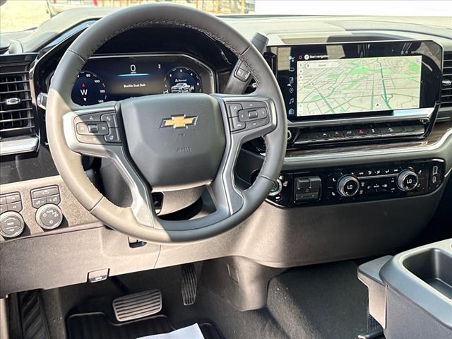 2026 Chevrolet Silverado 1500 4WD CREW CAB 147  LT W/1L