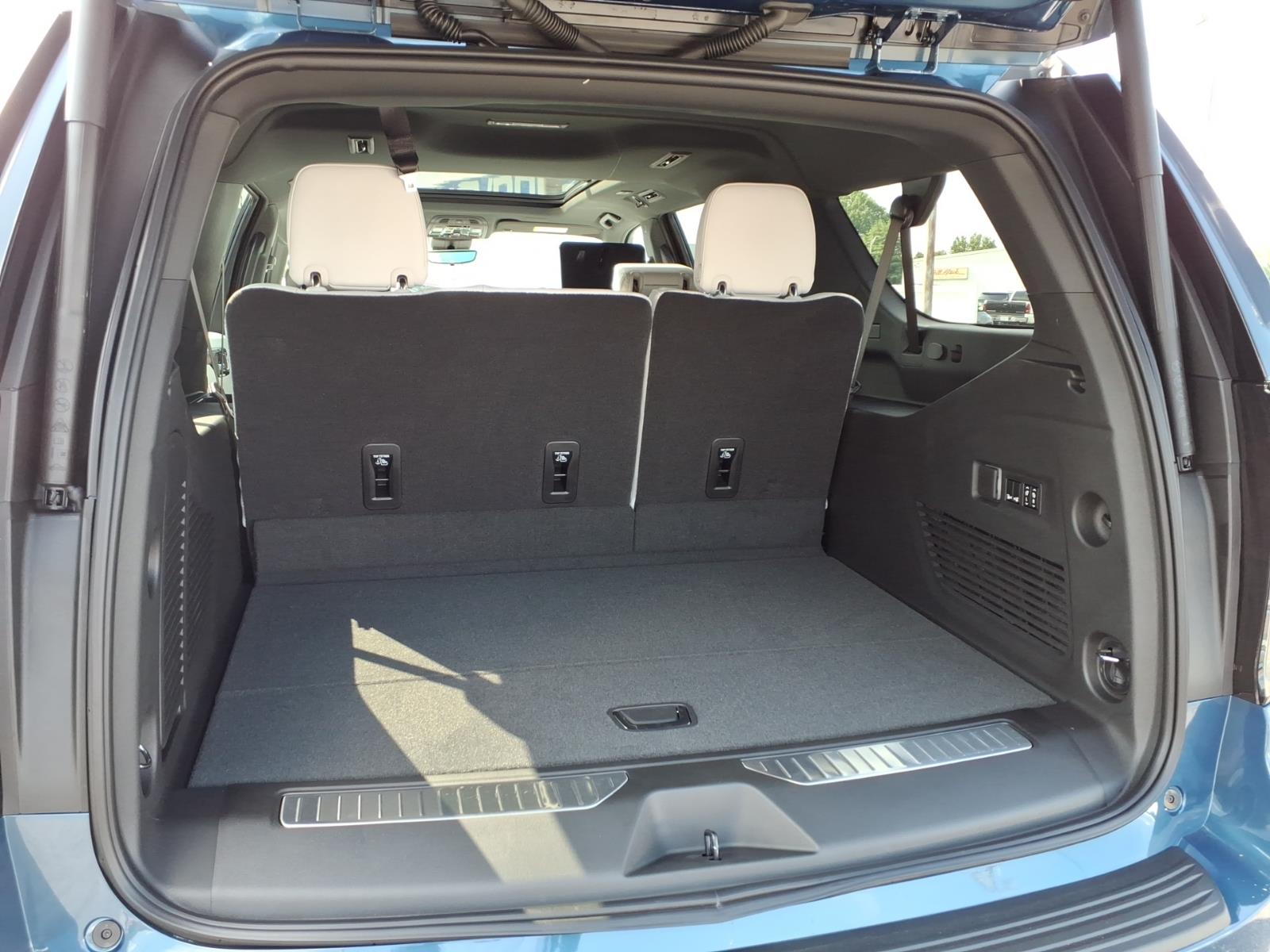 ChevroletSuburban4