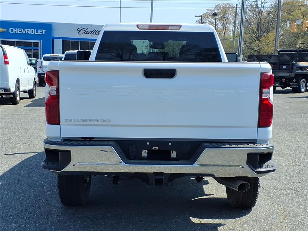 ChevroletSilverado 2500HD4