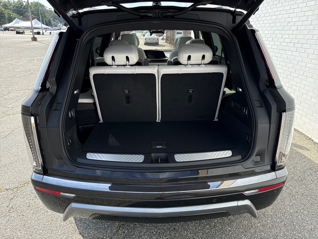 CadillacVISTIQ4