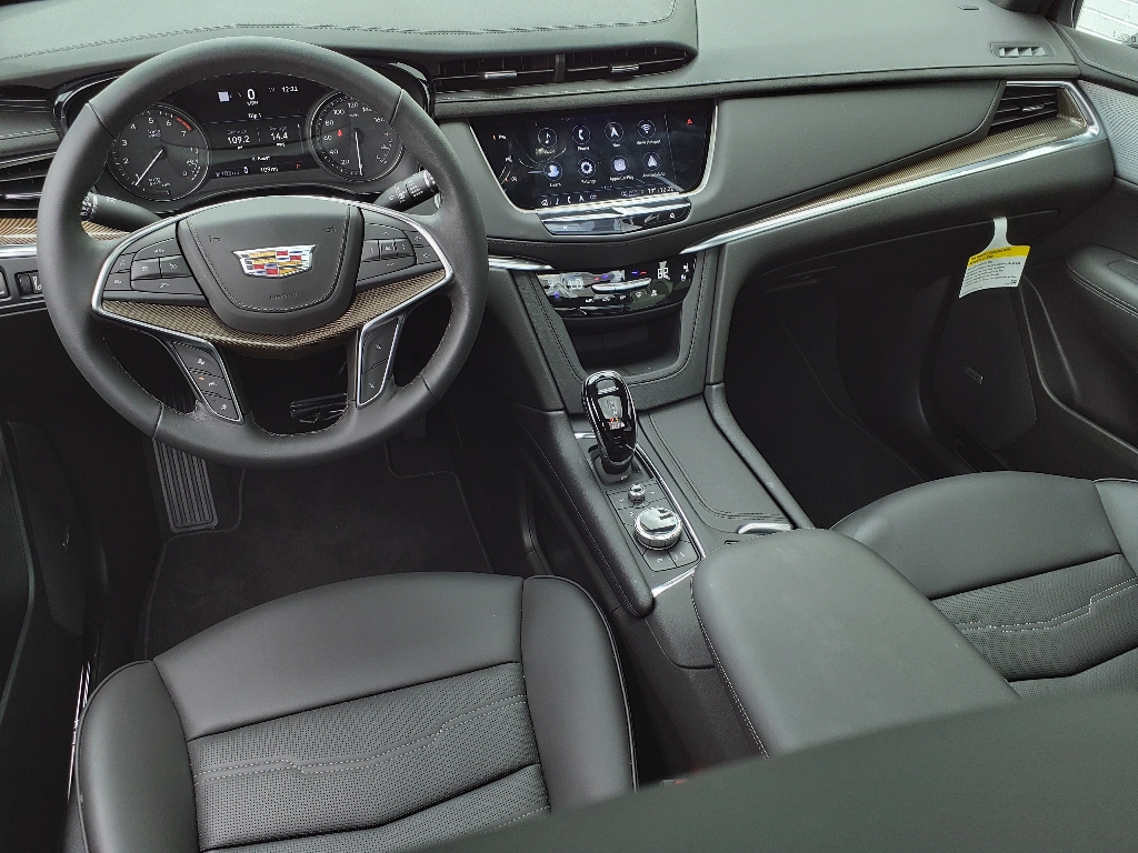CadillacXT54