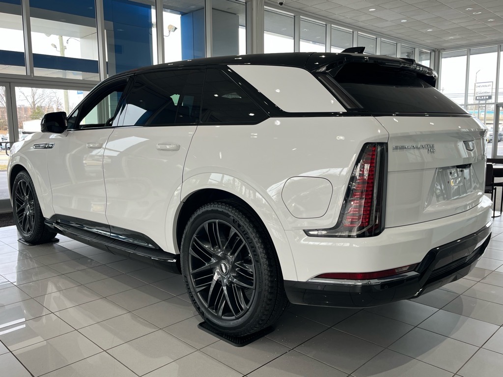 CadillacEscalade IQ4