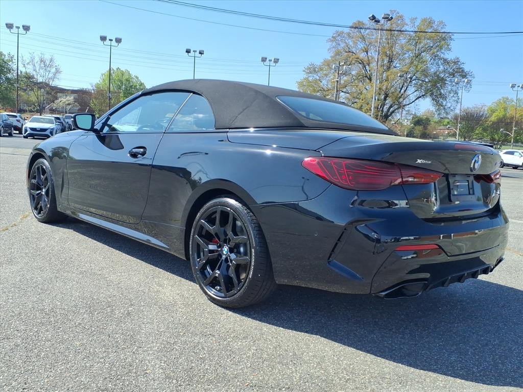 BMW4 Series4