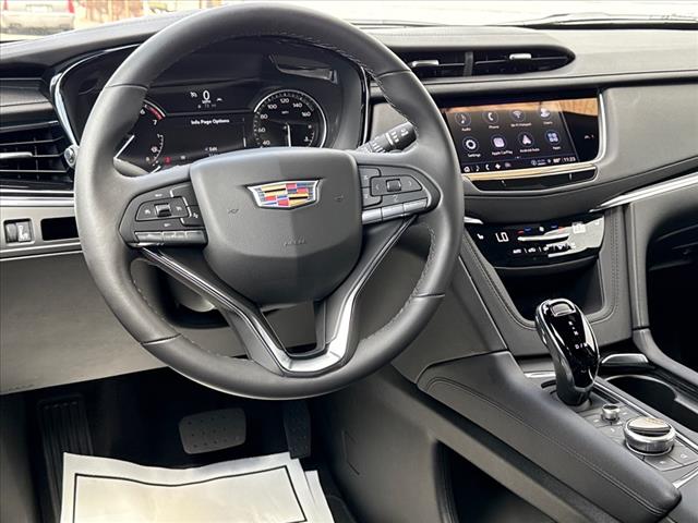 2025 Cadillac XT6 FWD 4DR LUXURY