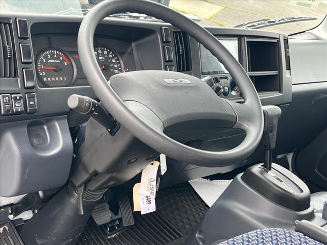 2025 Chevrolet 3500 HG LCF GAS 2WD REG CAB 176