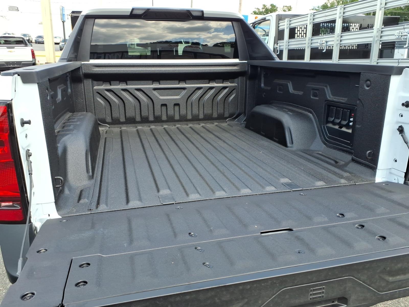 ChevroletSilverado EV5