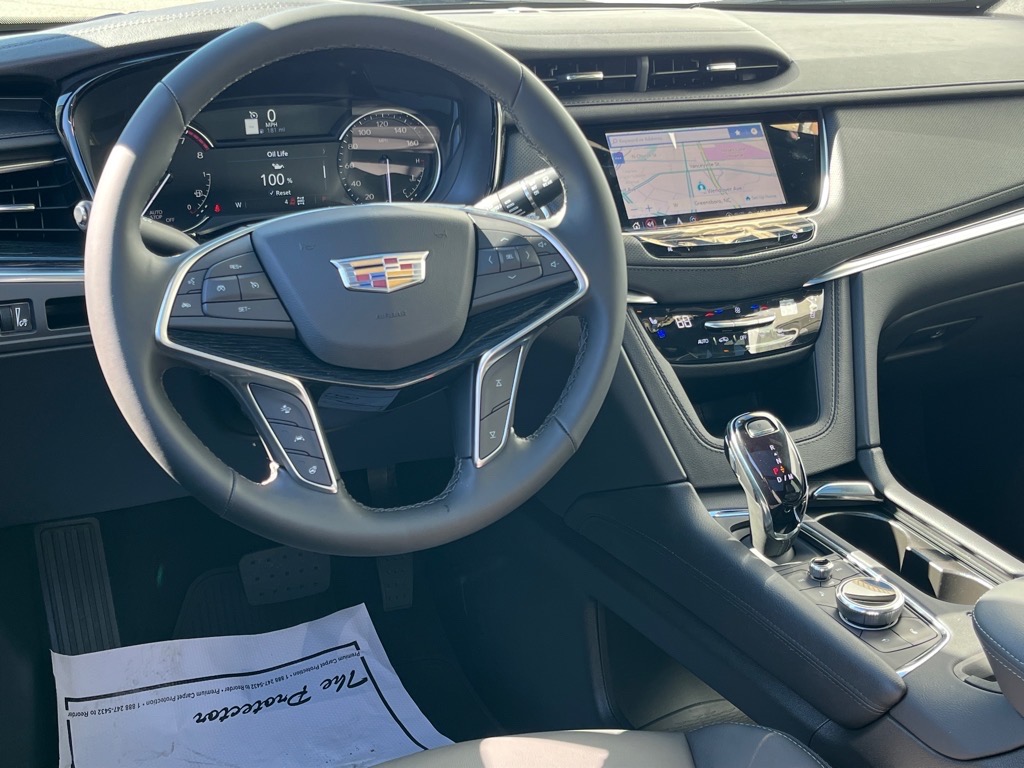 CadillacXT55