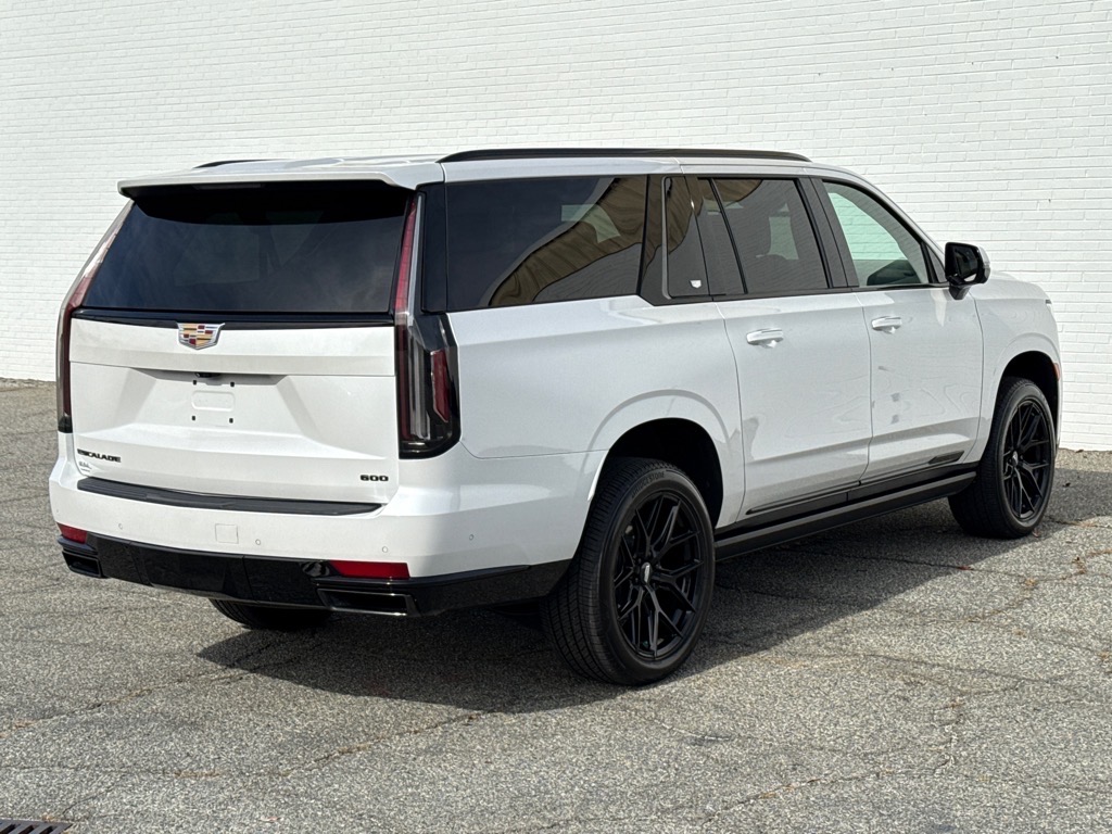CadillacEscalade ESV5