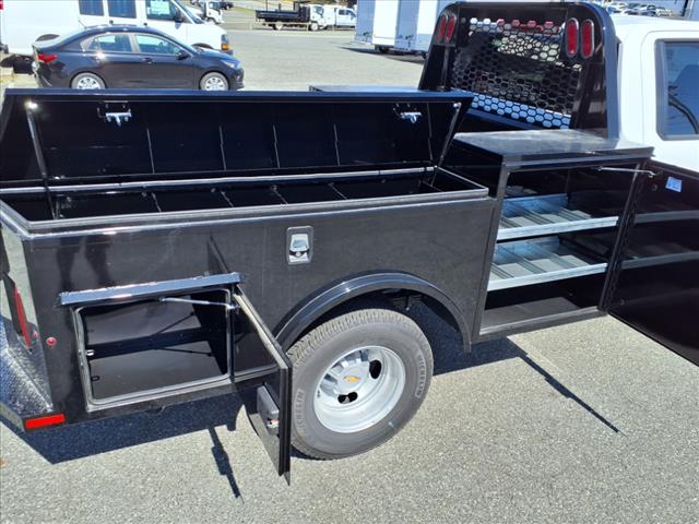 2025 Chevrolet Silverado 3500HD CC 4WD CREW CAB 177  WB, 60