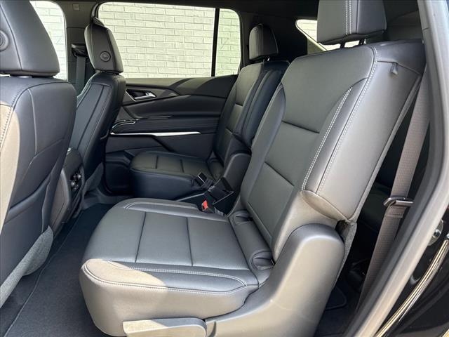 2025 Chevrolet Traverse FWD 4DR LT W/1LT