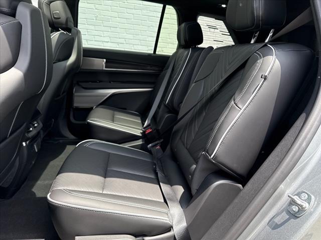 2026 Cadillac VISTIQ AWD 4DR PLATINUM