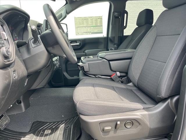 2025 Chevrolet Silverado 2500HD 4WD CREW CAB 159  CUSTOM
