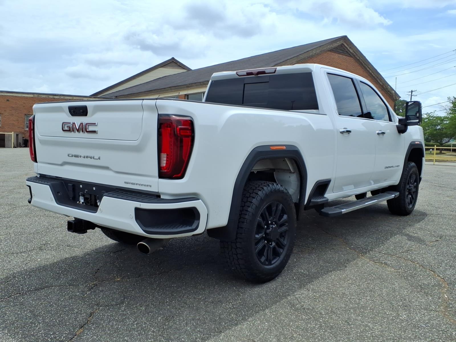 GMCSierra 2500HD6