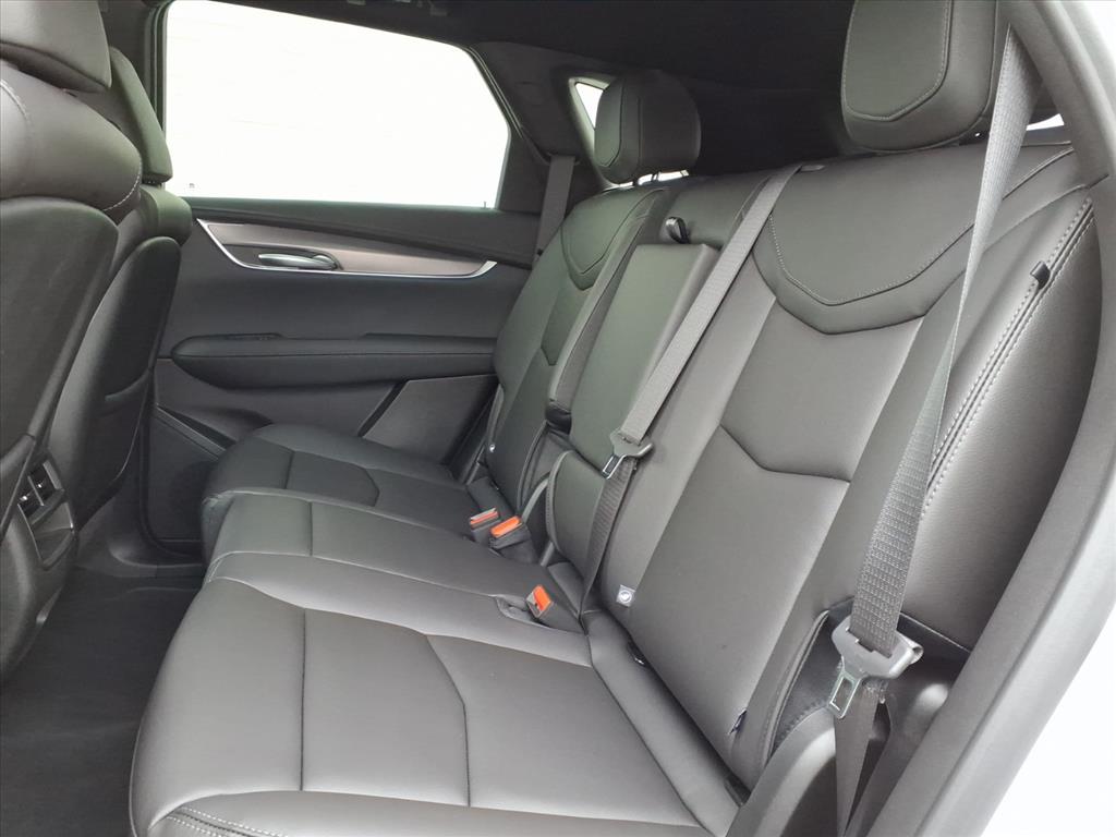 CadillacXT56