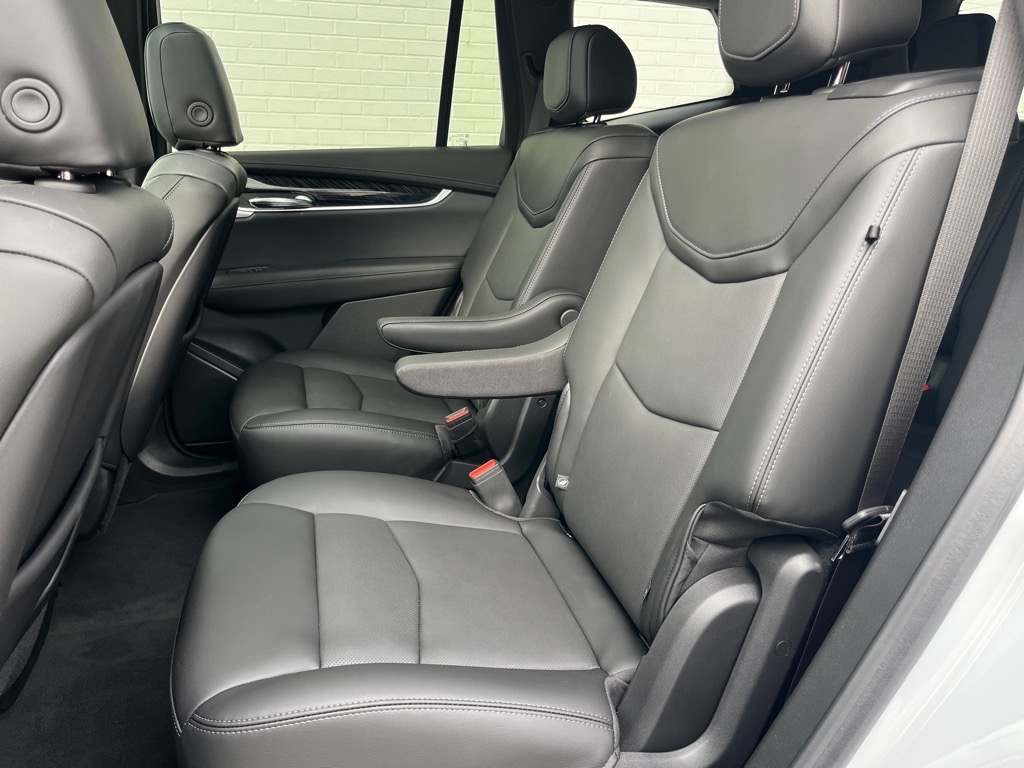 CadillacXT66