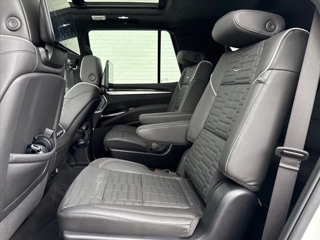 2025 Cadillac Escalade 4WD 4DR SPORT PLATINUM