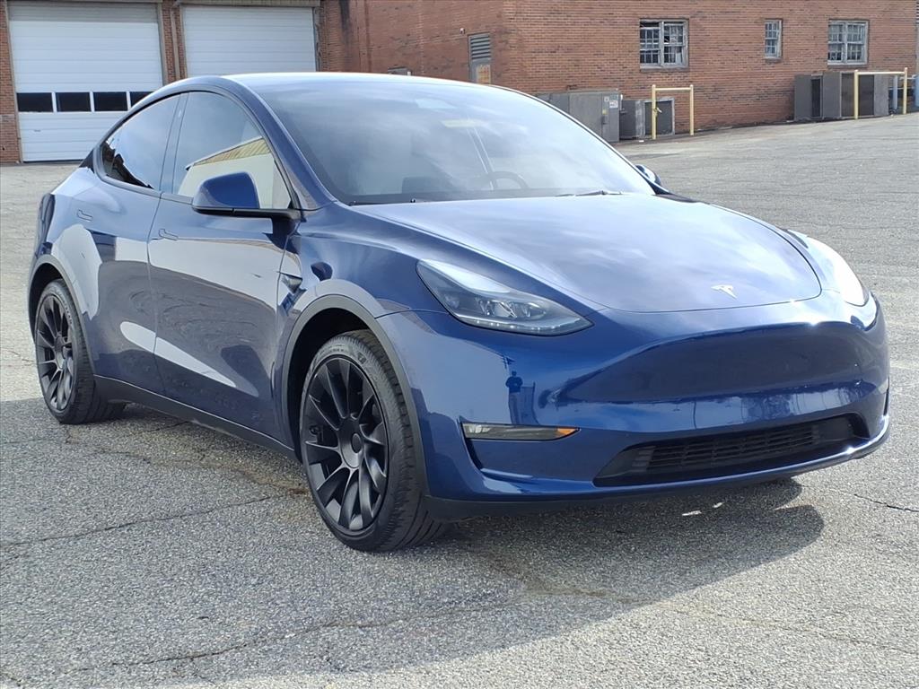 TeslaModel Y7