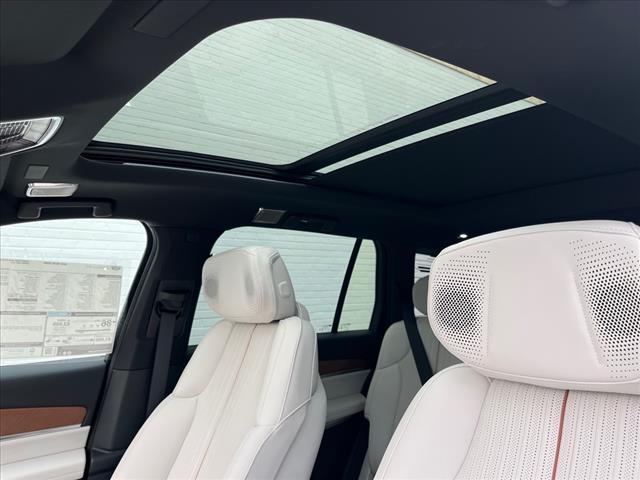 2026 Cadillac VISTIQ AWD 4DR SPORT
