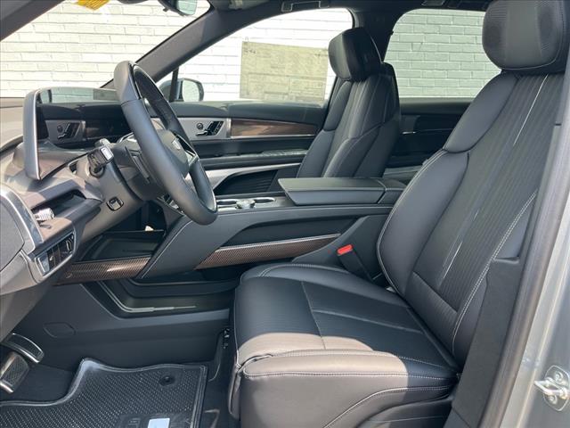 2026 Cadillac VISTIQ AWD 4DR SPORT