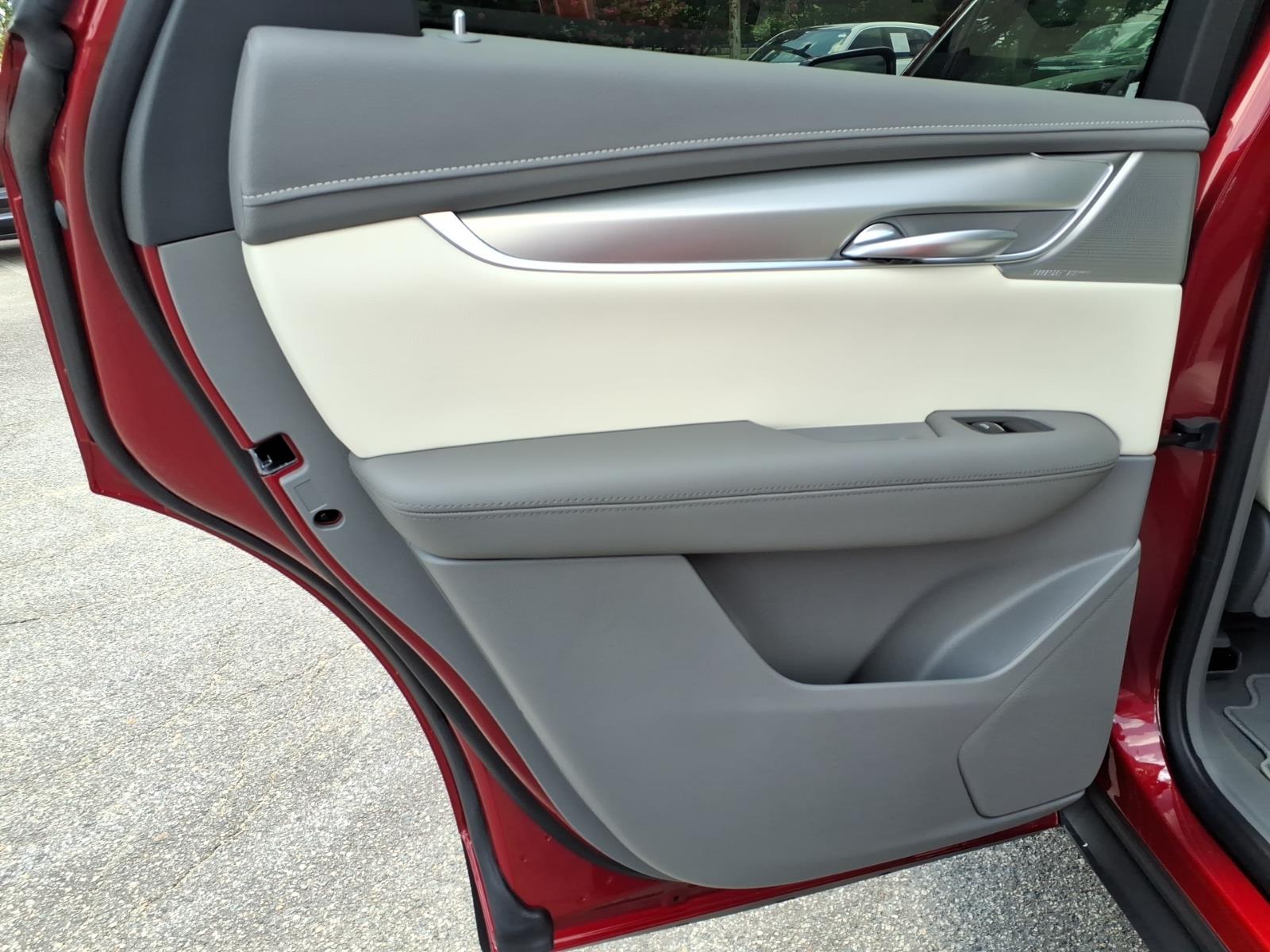CadillacXT58