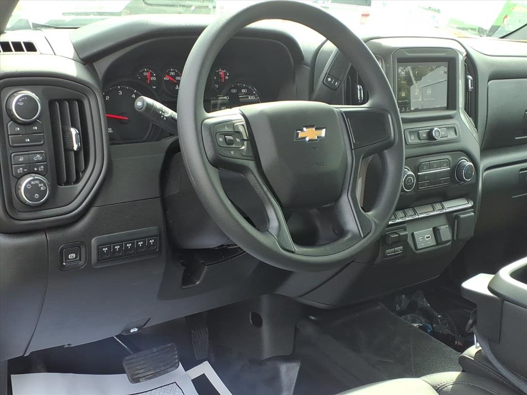 ChevroletSilverado 3500HD CC8