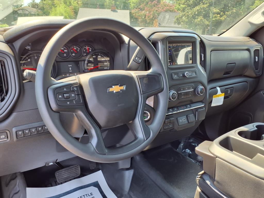 ChevroletSilverado 3500HD CC8