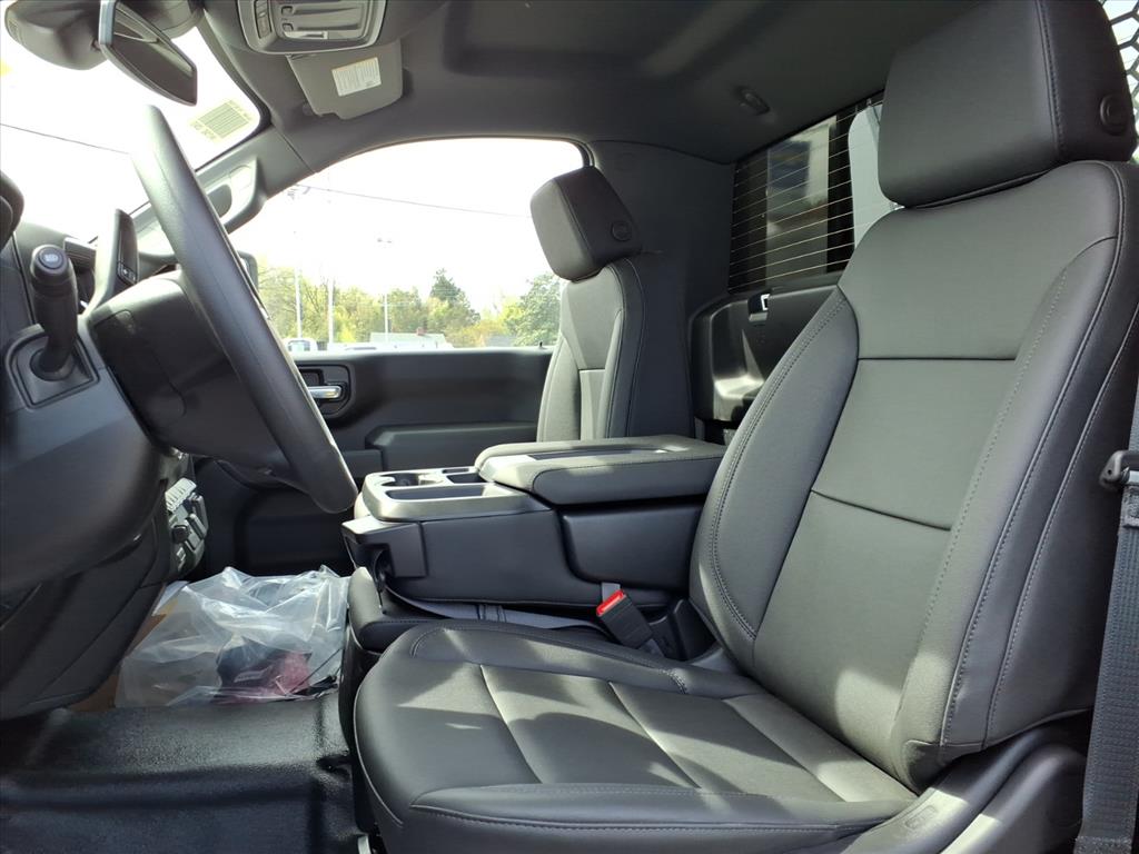 ChevroletSilverado 3500HD CC8