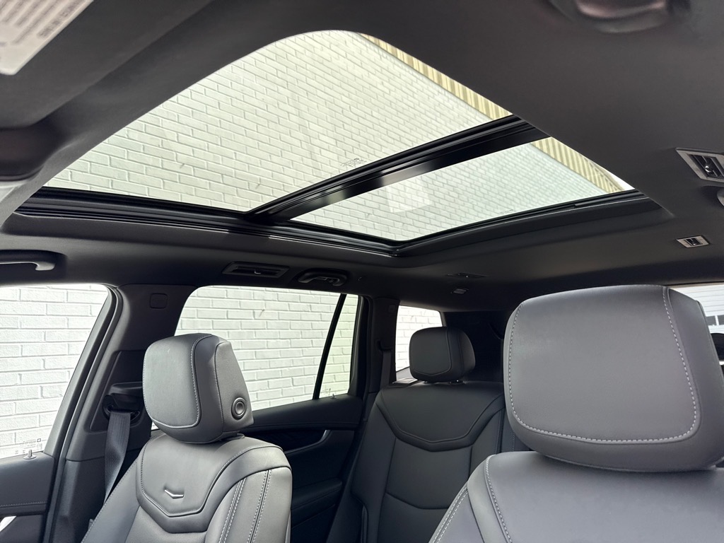 CadillacXT68