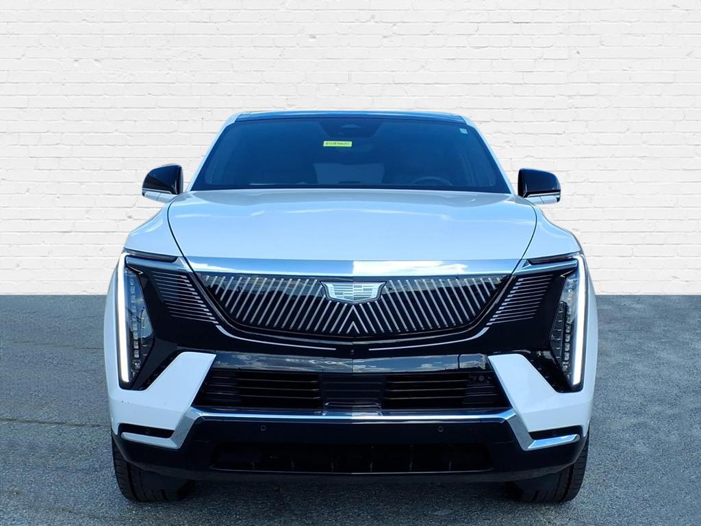 CadillacEscalade IQ8