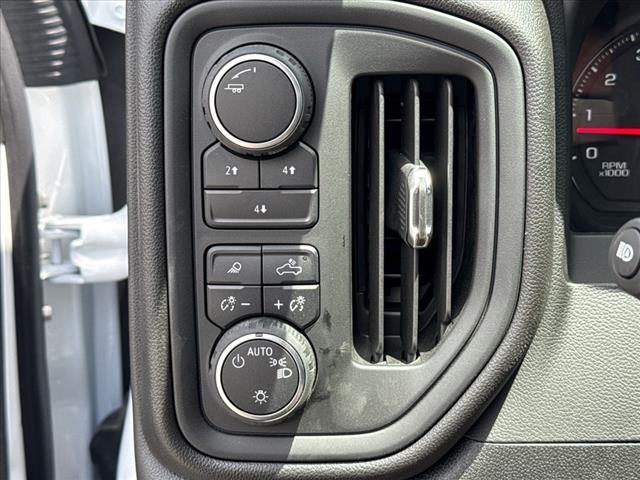 2025 Chevrolet Silverado 3500HD CC 4WD REG CAB 171  WB, 84.5