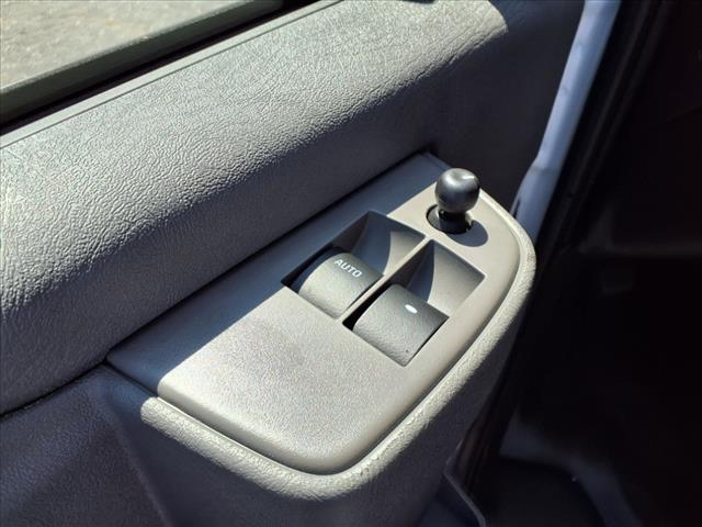 2025 Chevrolet Express RWD 2500 135